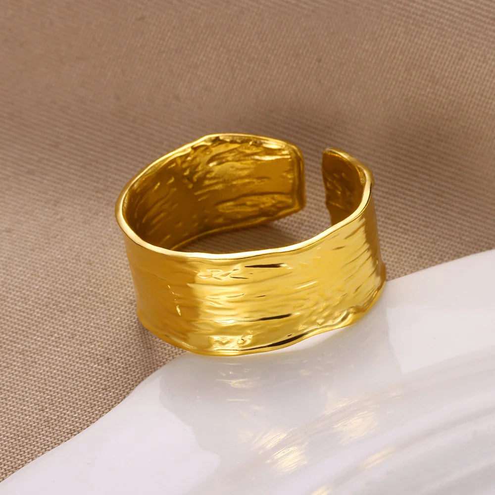 Geometric Ring