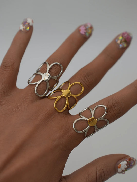 Retro Flower Ring