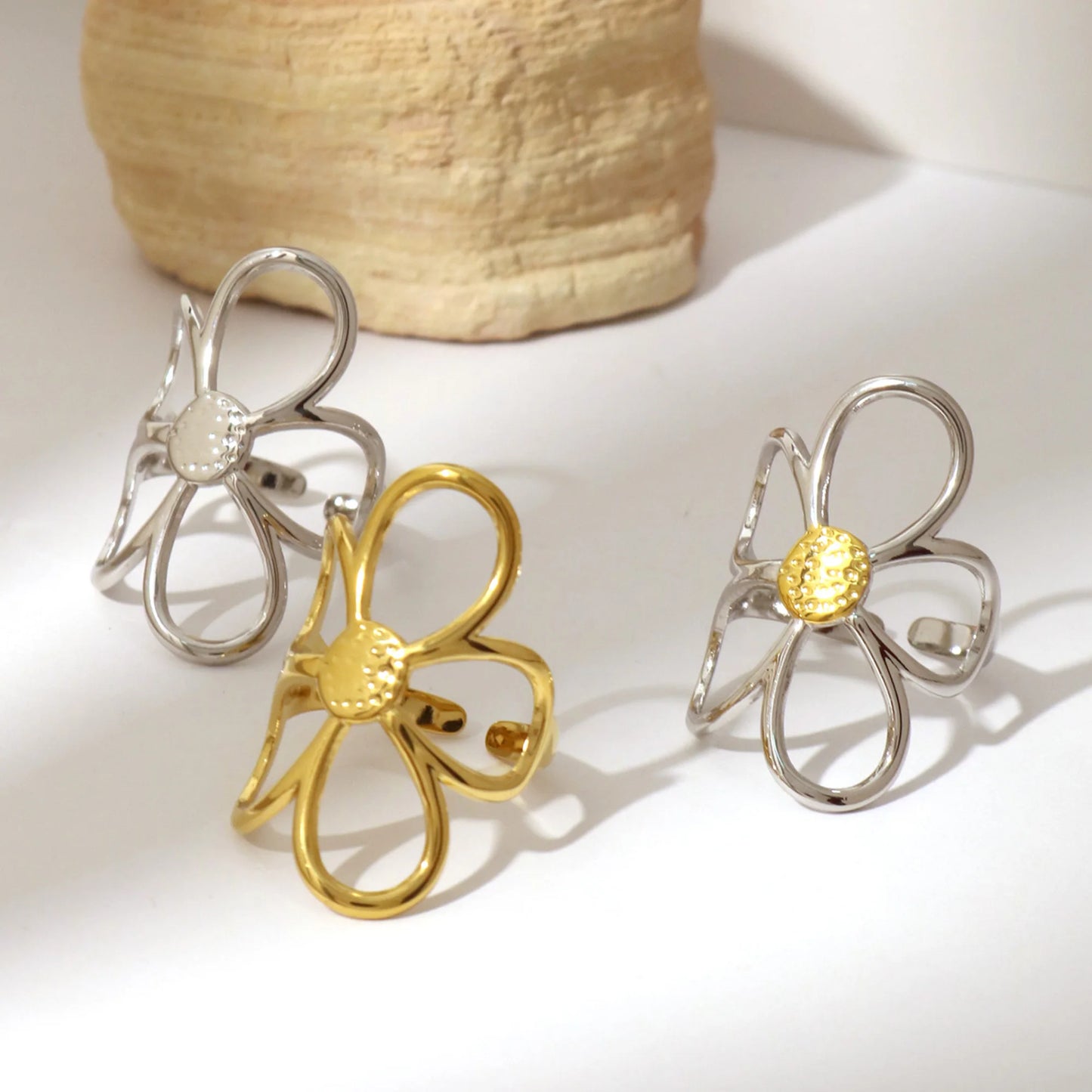 Retro Flower Ring
