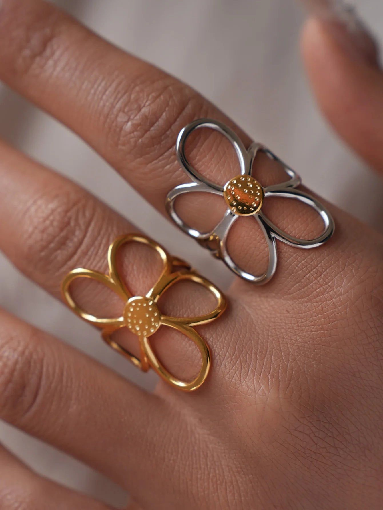 Retro Flower Ring